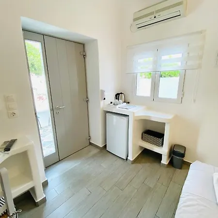 Pensión Zisis Agios Stefanos (Mykonos)