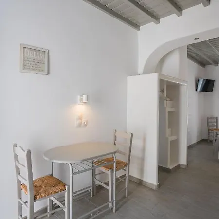 Guest house Zisis Agios Stefanos (Mykonos)