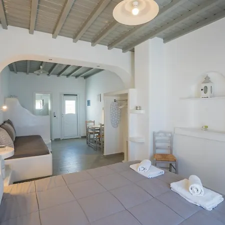 Zisis Guest house Agios Stefanos (Mykonos)